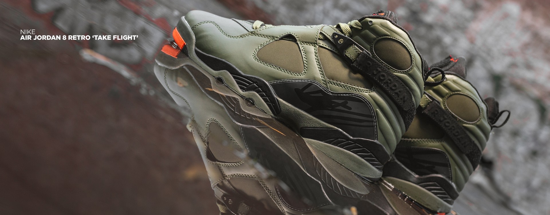 Кроссовки NIKE Air Jordan 8 Retro 'Take Flight'