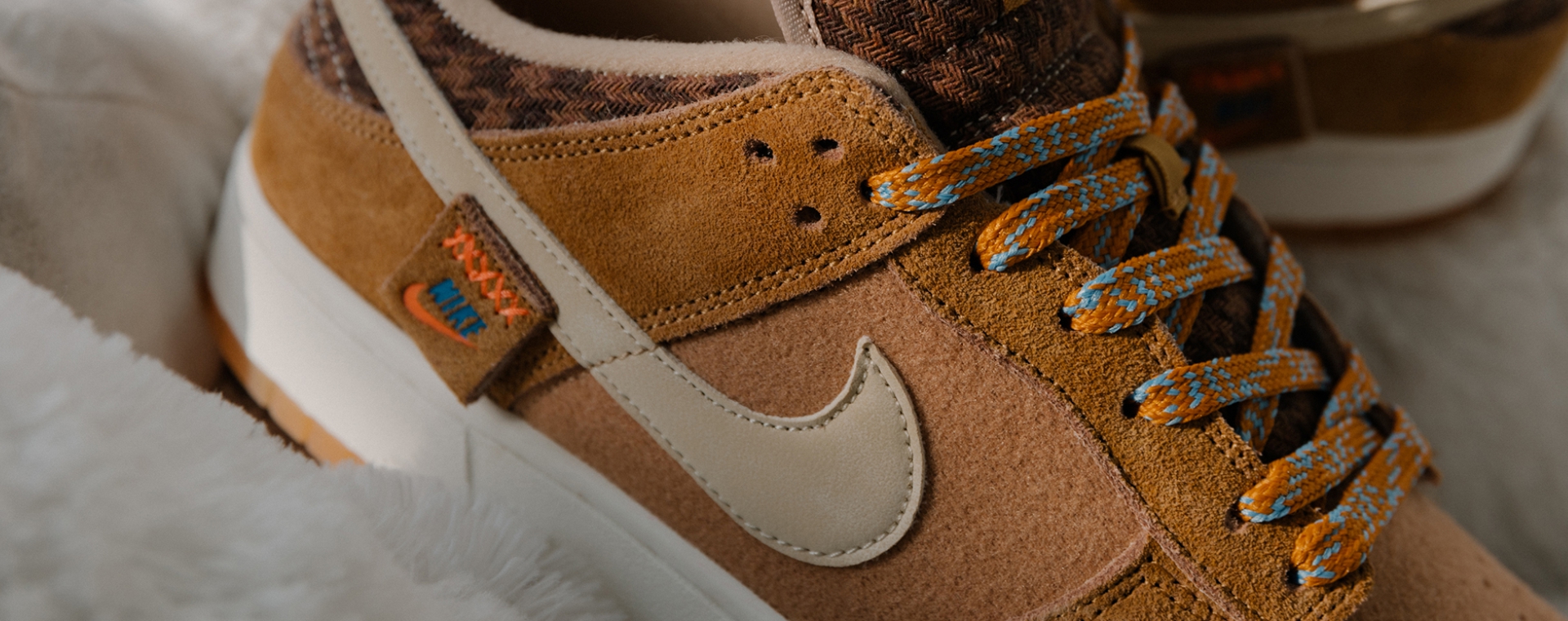 NIKE DUNK LOW 'TEDDY BEAR'